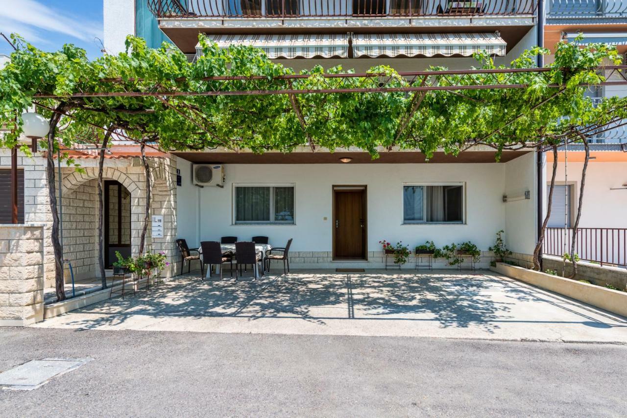 Apartment Luce Подстрана Экстерьер фото